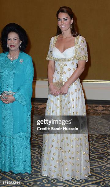 Catherine, Duchess of Cambridge and Sultanah Tuanku Haminah binti Hamidun the Raja Permaisuri Agong of Malaysia attend an official dinner hosted by...