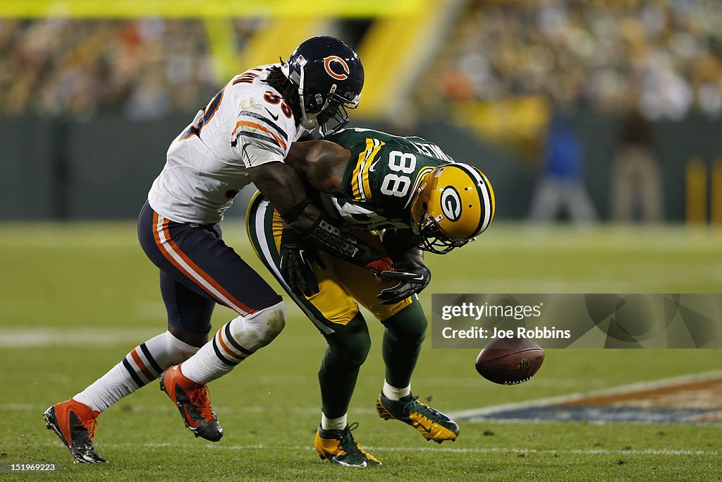 Chicago Bears v Green Bay Packers