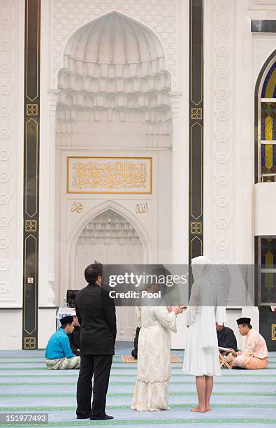 Catherine, Duchess of Cambridge visits Assyakirin Mosque on day 4 of Prince William, Duke of Cambridge and Catherine, Duchess of Cambridge's Diamond...