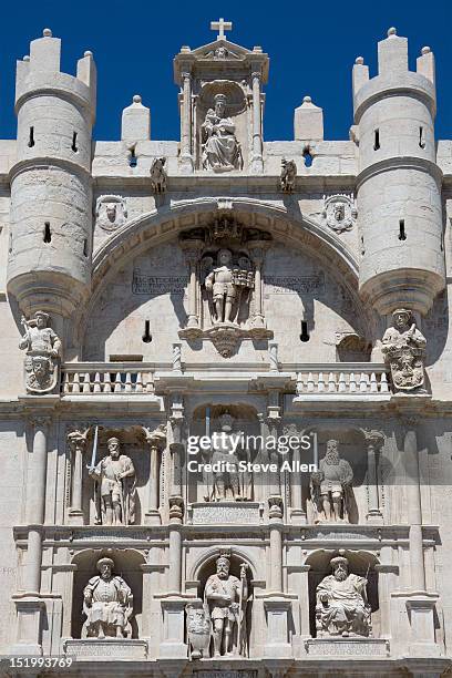 burgos - spain - porta da cidade imagens e fotografias de stock