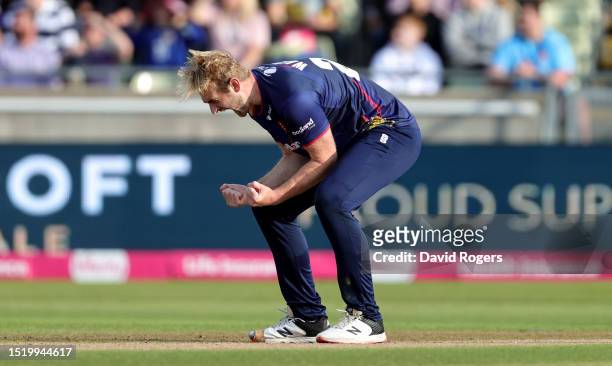 Paul Walter of Essex celebrates after taking the wicket of Glenn Maxwell during the Vitality Blast T20 Quarter Fnal match between Birmingham Bears...