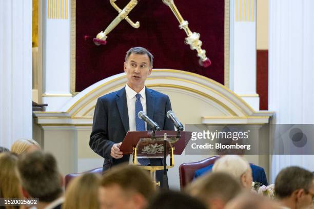 Jeremy Hunt, UK chancellor of the exchequer, addresses the annual Financial and Professional Services Dinner at Mansion House in London, UK, on...