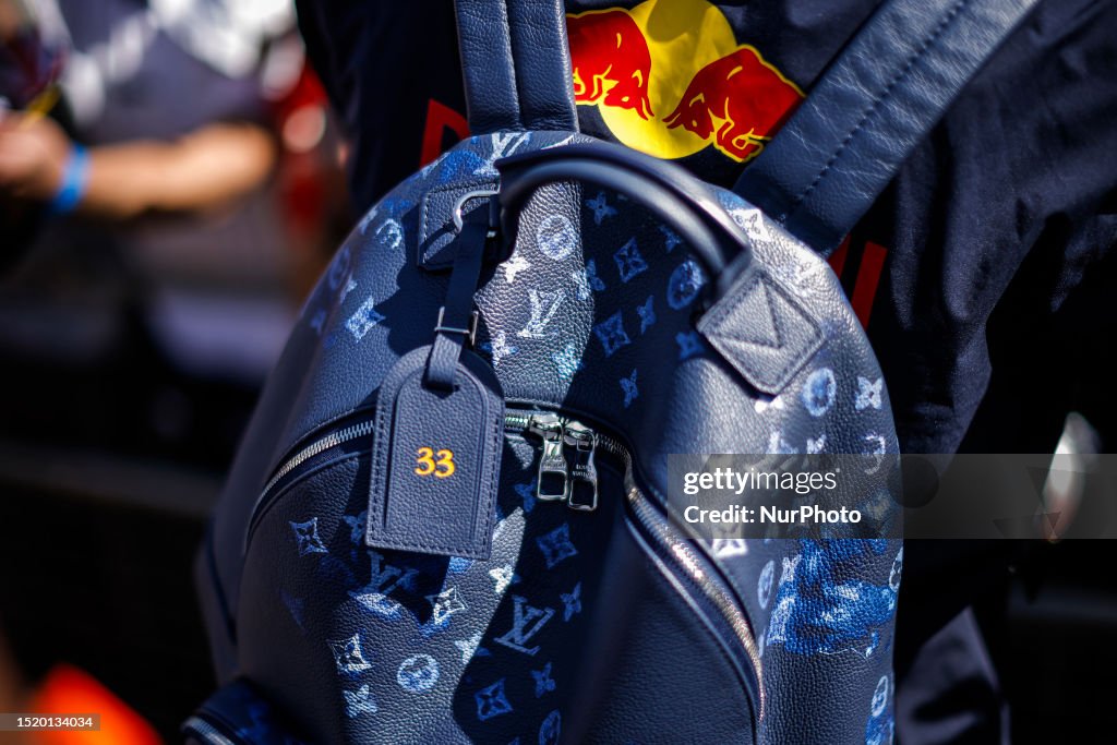 Max Verstappen of Netherlands, Oracle Red Bull Racing, Louis Vuitton  Photo d'actualité - Getty Images