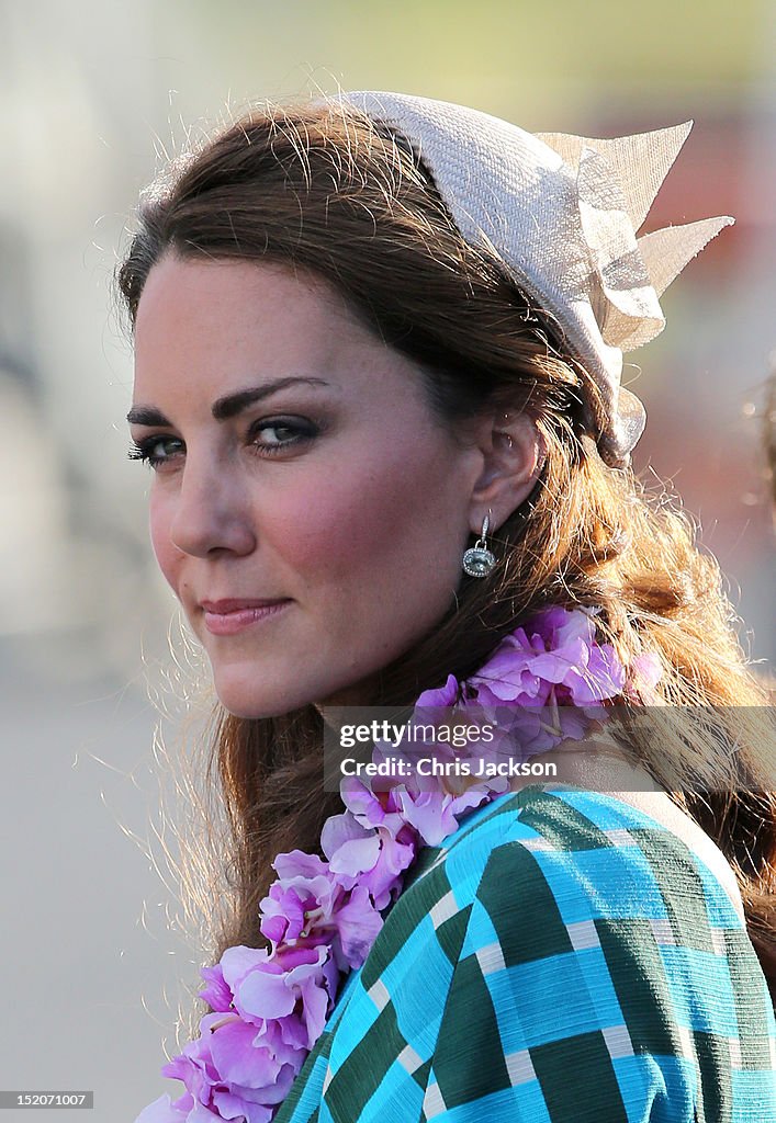 The Duke And Duchess Of Cambridge Diamond Jubilee Tour - Day 6