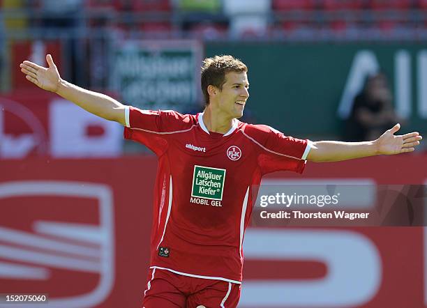 Hendrick Zuck of Kaiserslautern celebrates after scoring his teams first goal during the second Bundesliga match between 1.FC Kaiserslautern and MSV...
