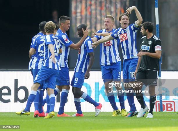 Adrian Ramos of Berlin jubilates with team mates after scoring the first goal during the Second Bundesliga match between Hertha BSC Berlin and VFR...