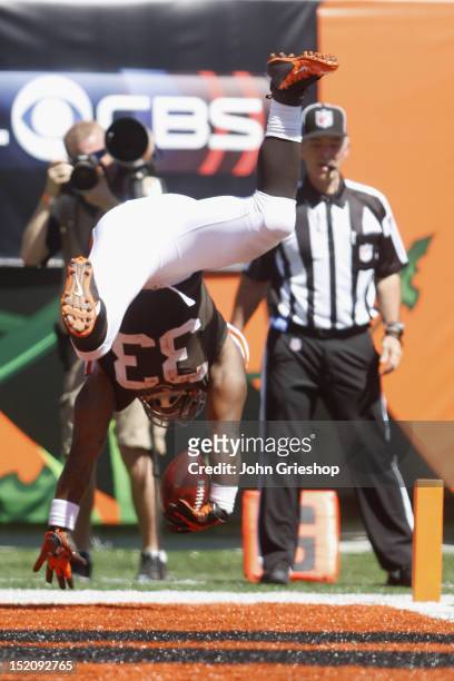 Trent Richardson of the Cleveland Browns scores his first career touchdown during the game against the Cincinnati Bengals at Paul Brown Stadium on...