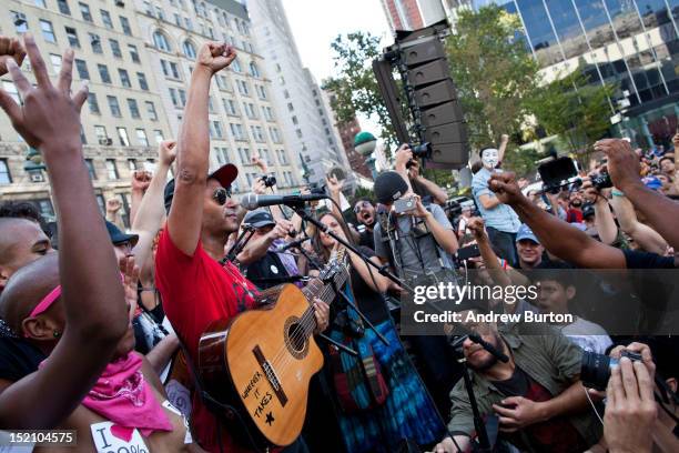 Tom Morello, former lead singer of the band "Rage Against the Machine" plays a concert in support of Occupy Wall Street in Foley Square on September...