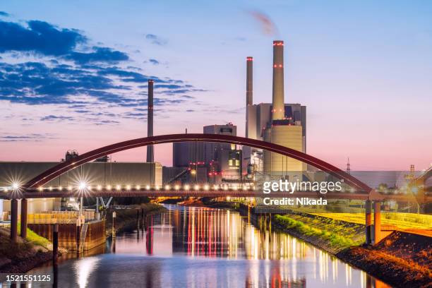 coal-fired power plant at mannheim in germany - mannheim stock pictures, royalty-free photos & images
