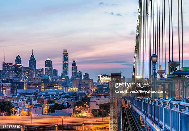 philadelphia skyline - philadelphia skyline stock pictures, royalty-free photos & images