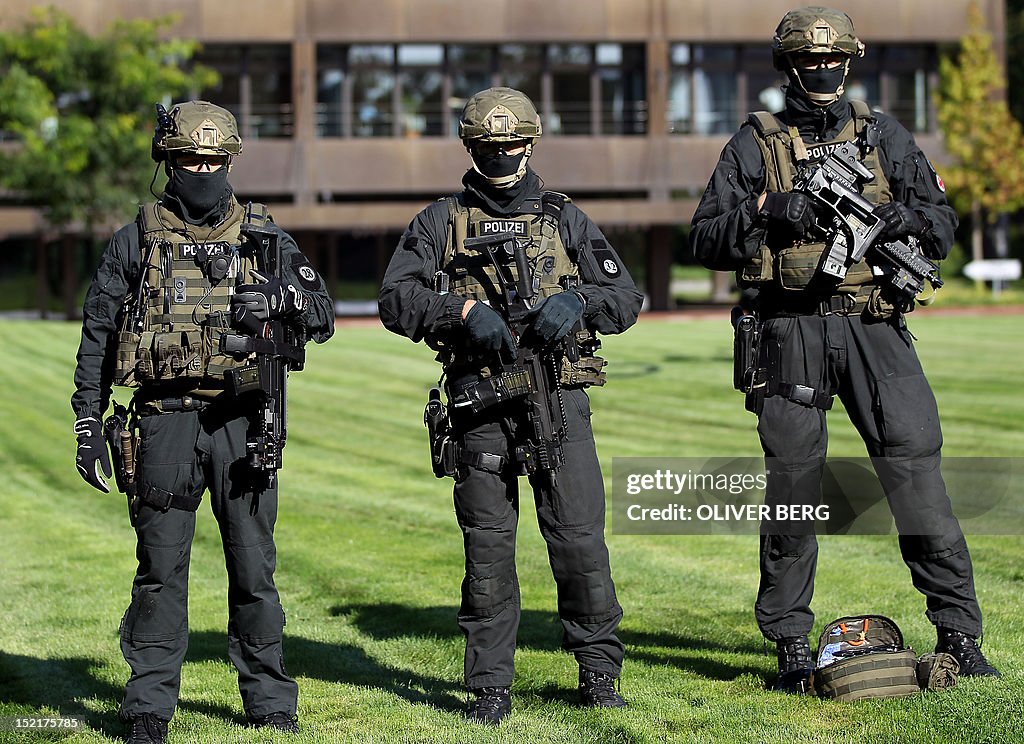 Members Of The Germany Police Counter terrorism Unit GSG9 Pose For members-of-the-germany-police-counter-terrorism-unit-gsg9-pose-for