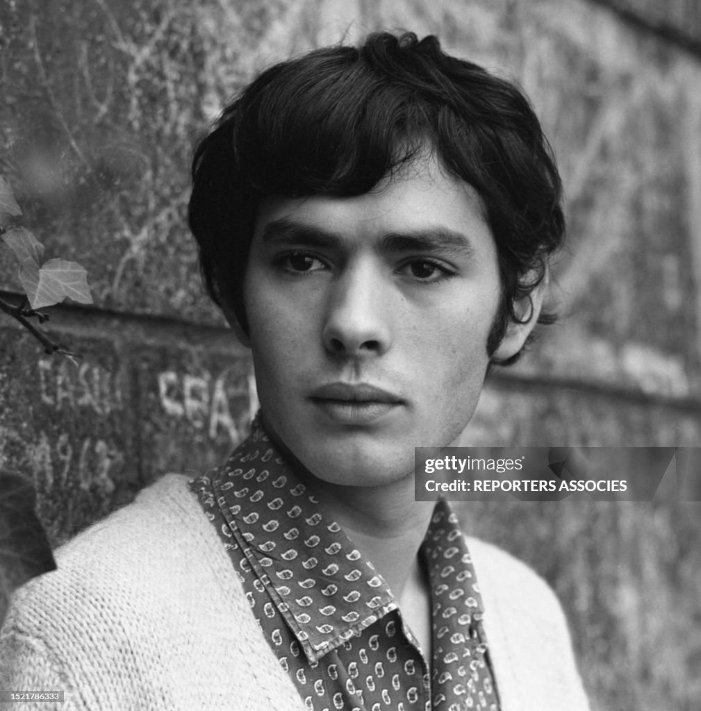 L'acteur français Pierre Clémenti à Paris le 6 novembre 1964 News Photo
