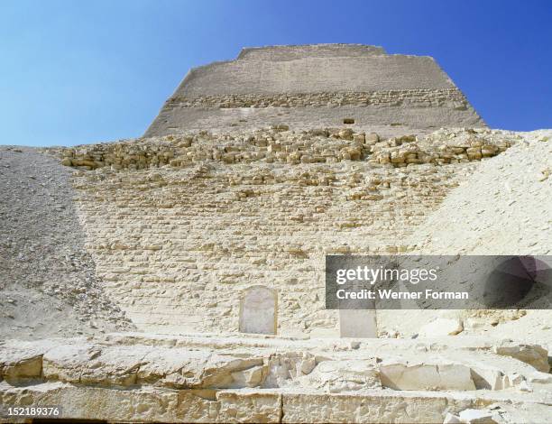 Pyramid Core 4 Step Pyramid Photos and Premium High Res Pictures - Getty Images