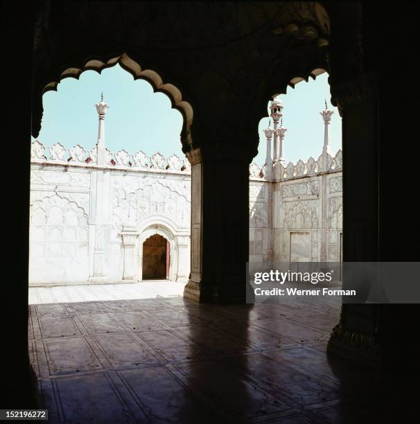 Delhi, The Moti Masjid . Built by Shah Jahan between 1646 and 1653. India. Moghul. Delhi.