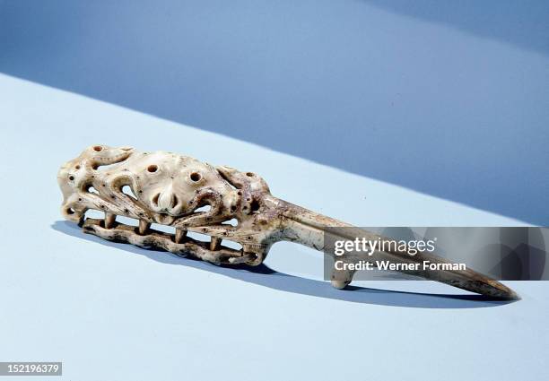 Inuit Ritual Objects 68 Inuit Pattern Stock Photos, High-Res Pictures, and Images - Getty Images