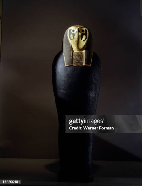 Mummiform Mummiform Photos and Premium High Res Pictures - Getty Images