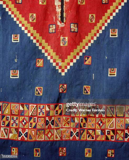Inca Textile Rectangle 1.646 Inca Textile Stock Photos, High-Res Pictures, and Images - Getty ...