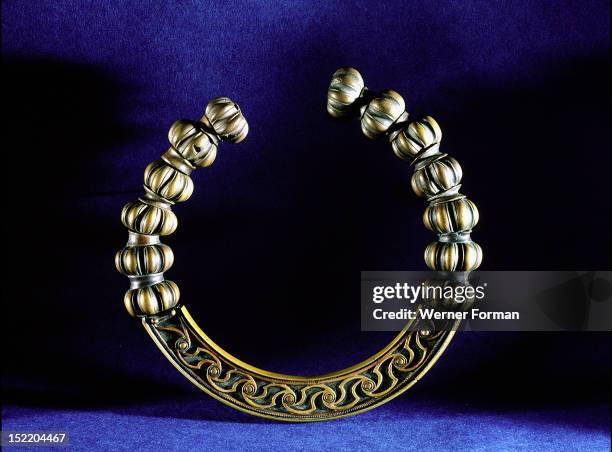 Torque Celt 44 Celtic Torque Stock Photos, High-Res Pictures, and Images - Getty Images