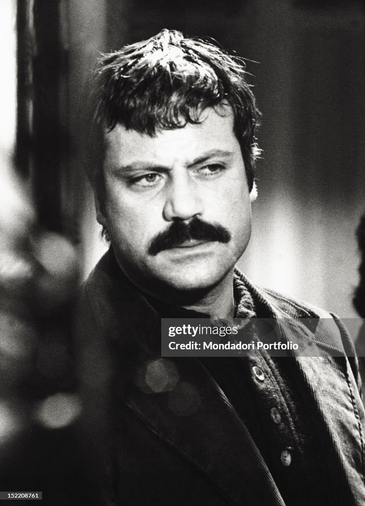Revolver Oliver Reed British actor Oliver Reed acting in 'Revolver'. 1973 News Photo - Getty ...