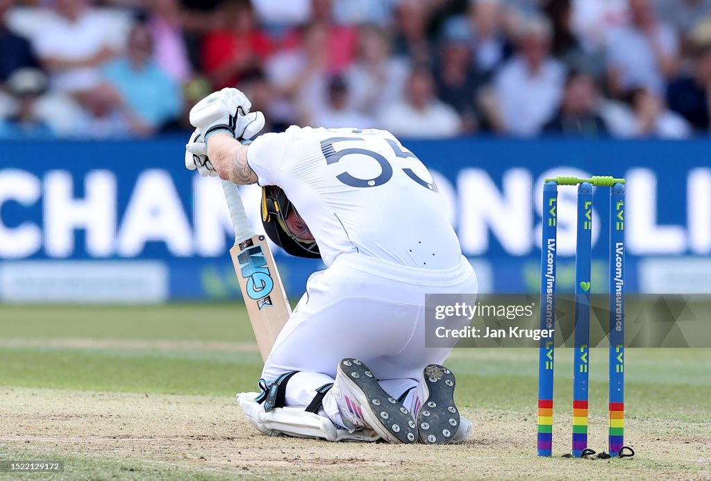 England v Australia - LV= Insurance Ashes 3rd Test Match: Day Two