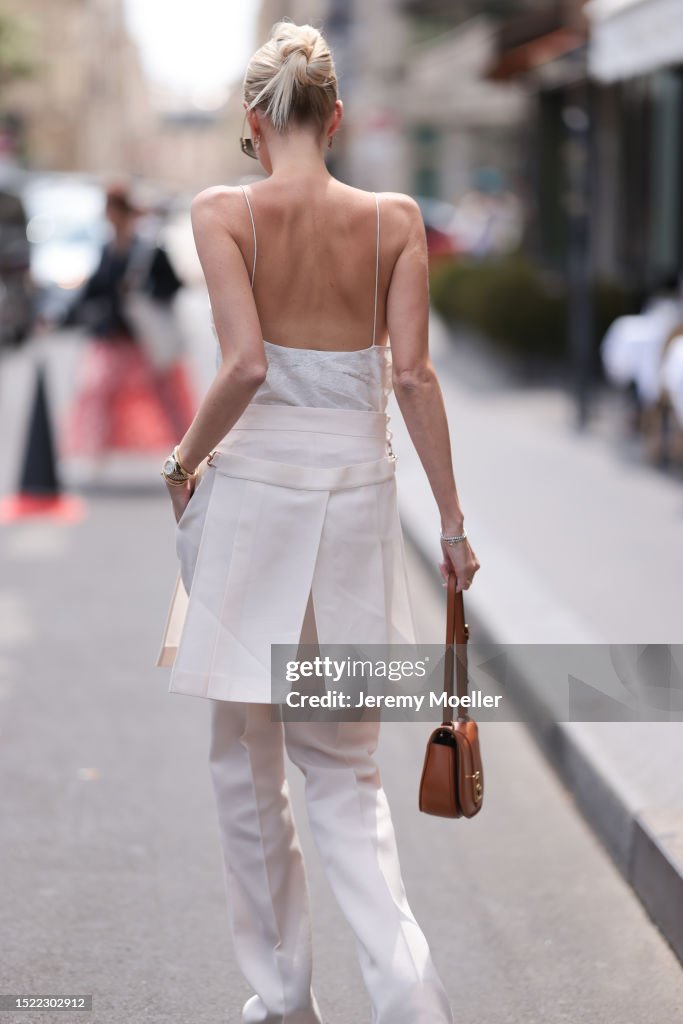 Street Style - Paris Fashion Week - Haute Couture Fall/Winter 2023/2024 - Day Four