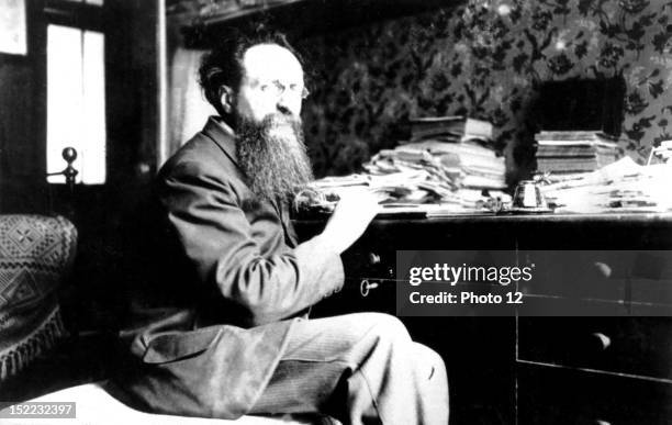 Jules Guesde , In October 1879 in Marseilles, he drew up a Marxist programme accepted by the national congress of the French Labour party.