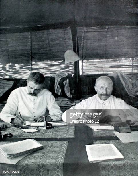 Congo Establishing the new Franco-German borders in the Congo, Franco-German conference in Mongoumba, Mr, Periquet, head of the French mission, and...