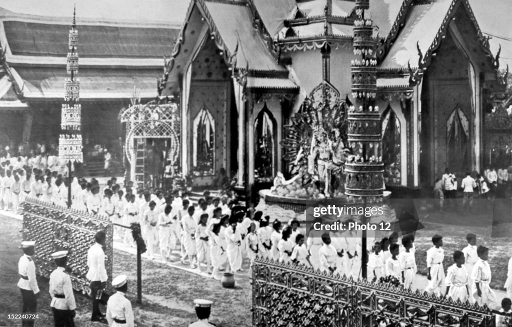 Thailand Bangkok, Funeral of H, M, Chulalongkorn , King of Siam, in... Photo d'actualité - Getty Images Thailand Bangkok, Funeral Of H, M, Chulalongkorn , King Of Siam, In... Photo D'Actualité - Getty Images