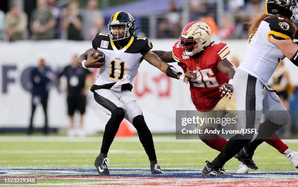 Troy Williams of the Pittsburgh Maulers is defended by Willie Henry of the Birmingham Stallions during the 2023 USFL Championship Game at Tom Benson...