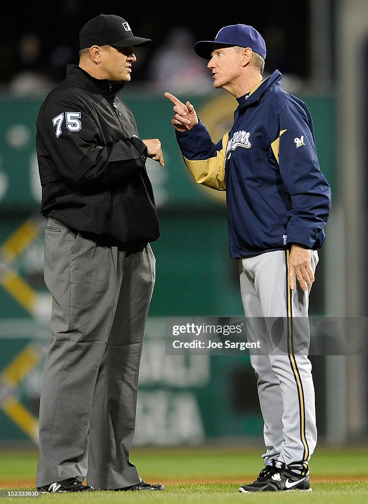 Milwaukee Brewers v Pittsburgh Pirates