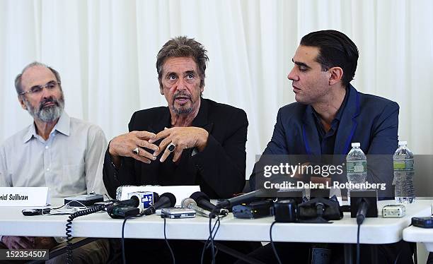 Director Daniel Sullivan, Actor Al Pacino and Actor Bobby Cannavale attend the "Glengarry Glen Ross" Broadway cast photo call at Ballet Hispanico on...