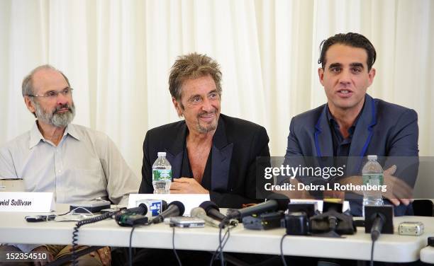 Director Daniel Sullivan, Actor Al Pacino and Actor Bobby Cannavale attend the "Glengarry Glen Ross" Broadway cast photo call at Ballet Hispanico on...