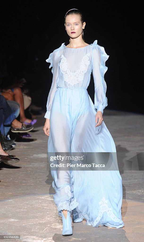 Francesco Scognamiglio - Runway - Milan Fashion Week Womenswear S/S 2013