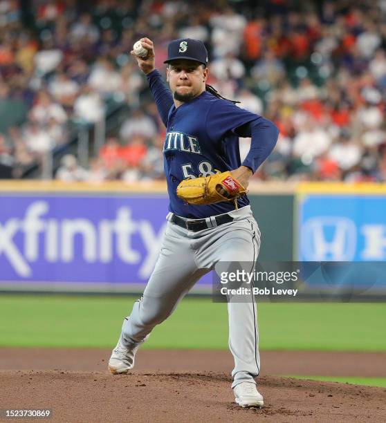 Luis Castillo of the Seattle Mariners pitches ion the first inning against the Houston Astros at Minute Maid Park on July 07, 2023 in Houston, Texas.