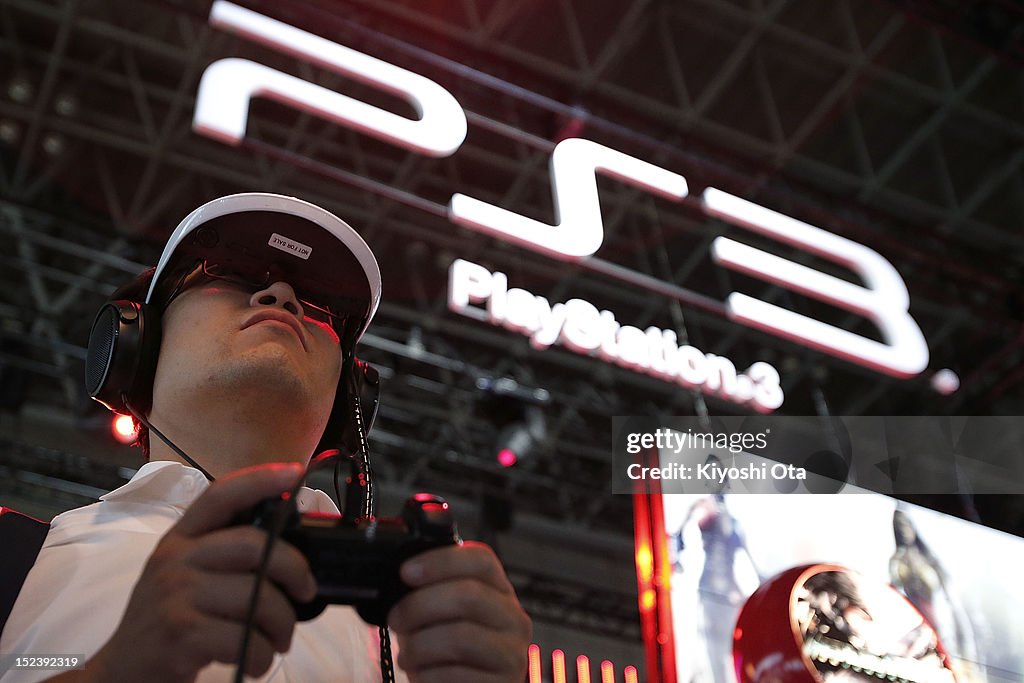 Tokyo Game Show 2012 Begins