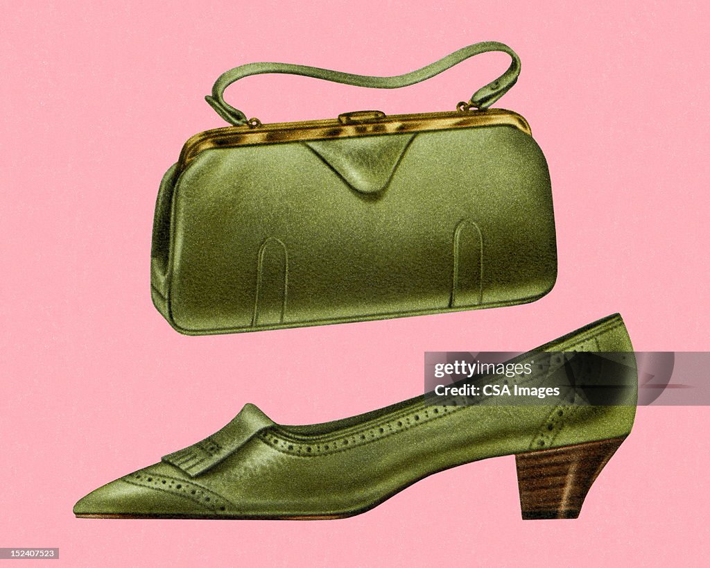 Bombas y Handbag verde equivalente