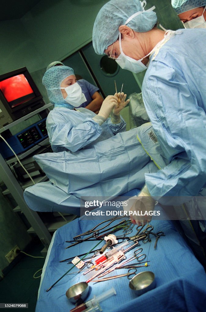 SANTE-CHIRURGIE-COELIOSCOPIE