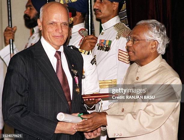 Amar Ranawat Orthopaedic Surgeon Photos and Premium High Res Pictures - Getty Images