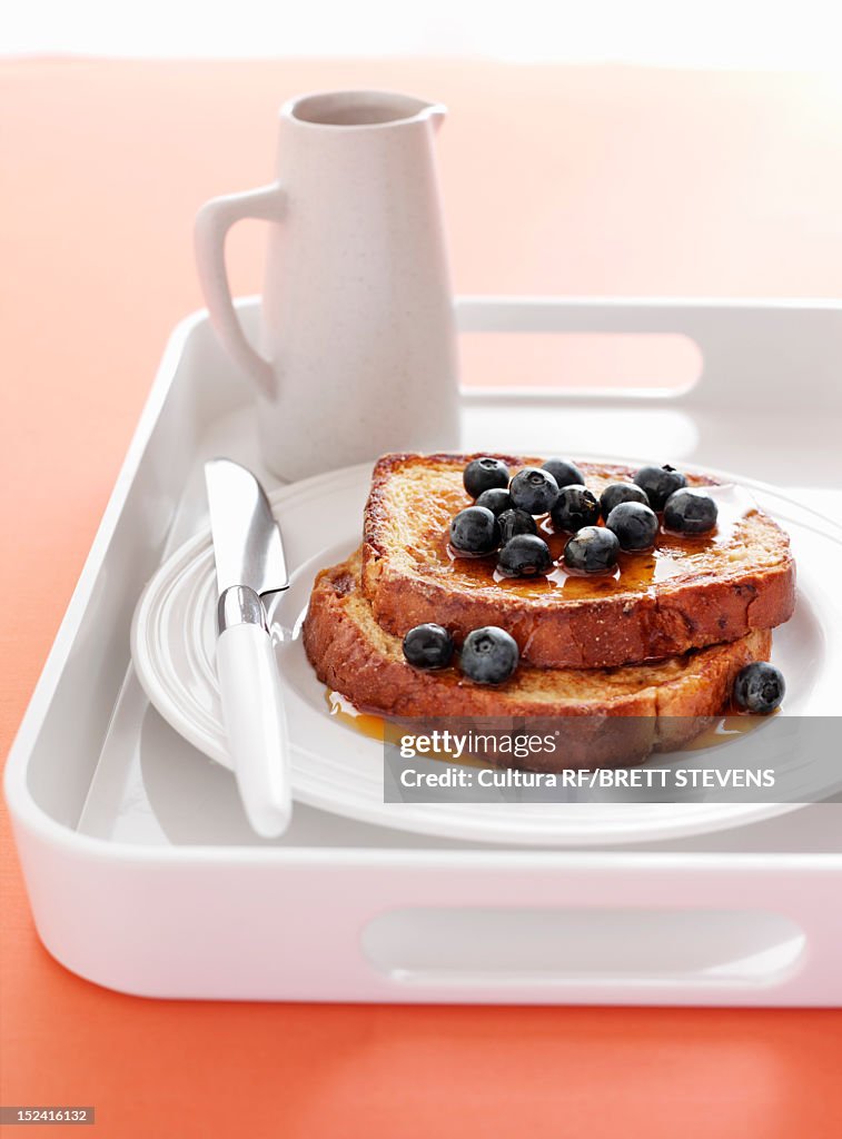 Toast with blueberries and honey