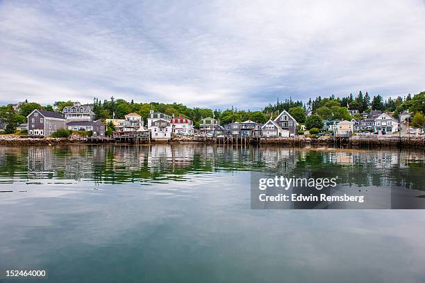 island village - new england usa fotografías e imágenes de stock