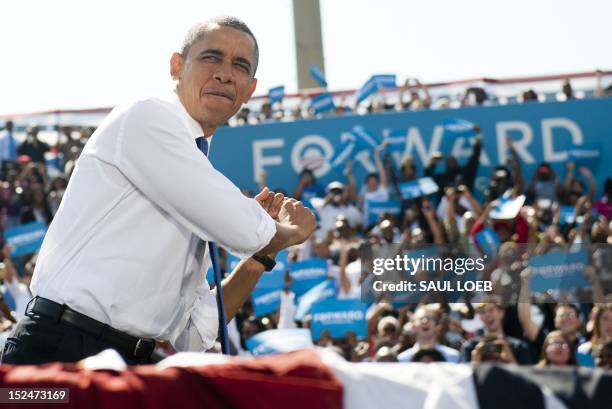 Obama Rally Stadium 120 G Richard Pfitzner Stadium Stock Photos, High-Res Pictures, and ...