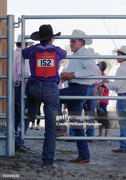 Pendleton Bronc 35 102nd Annual Pendleton Round Up Stock Photos, High-Res Pictures, and ...