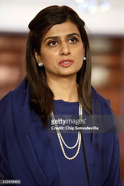 Pakistan Minister of Foreign Affairs Hina Rabbani Khar makes a brief statement to the press after meeting with U.S. Secretary of State Hillary...