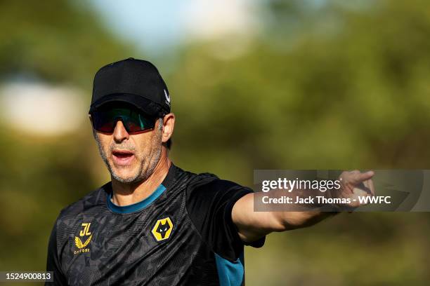 Julen Lopetegui, Manager of Wolverhampton Wanderers gives his team instructions during a Wolverhampton Wanderers pre-season training session on July...