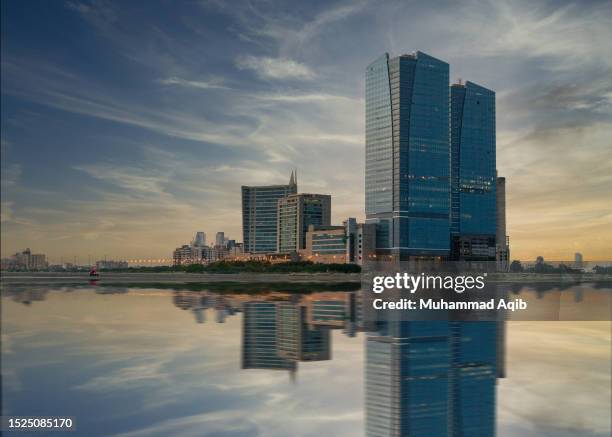 karachi pakistan - pakistan skyline stock pictures, royalty-free photos & images