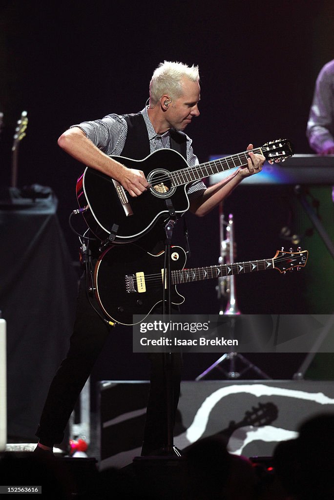 2012 iHeartRadio Music Festival - Day 1 - Show