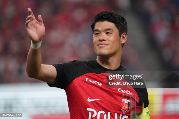 Hiroki Sakai of Urawa Red Diamonds looks on prior to the J.LEAGUE Meiji Yasuda J1 20th Sec. Match between Urawa Red Diamonds and F.C.Tokyo at Saitama...