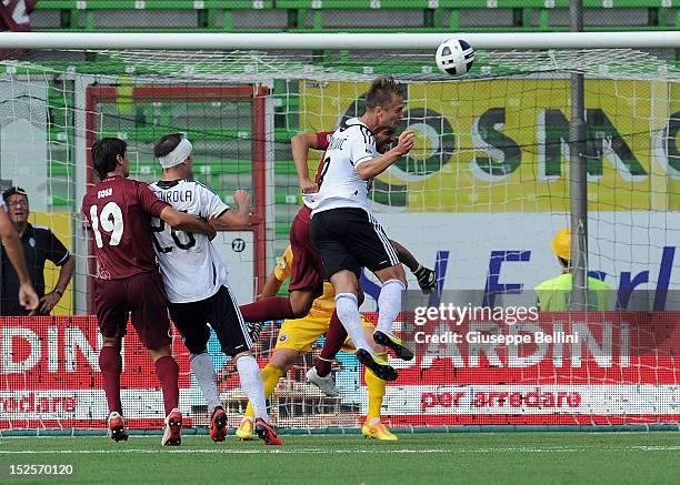 Damjen Djokovic of Cesena scores the opening goal during the Serie B match between AC Cesena and AS Cittadella at Dino Manuzzi Stadium on September...