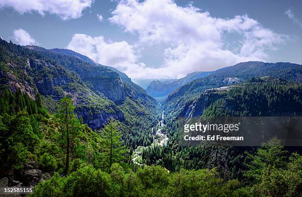 merced river, yosemite national park - valley foto e immagini stock