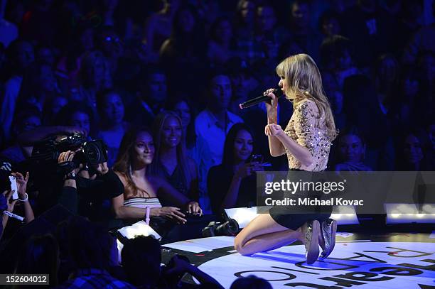 Singer Taylor Swift performs onstage during the 2012 iHeartRadio Music Festival at the MGM Grand Garden Arena on September 22, 2012 in Las Vegas,...